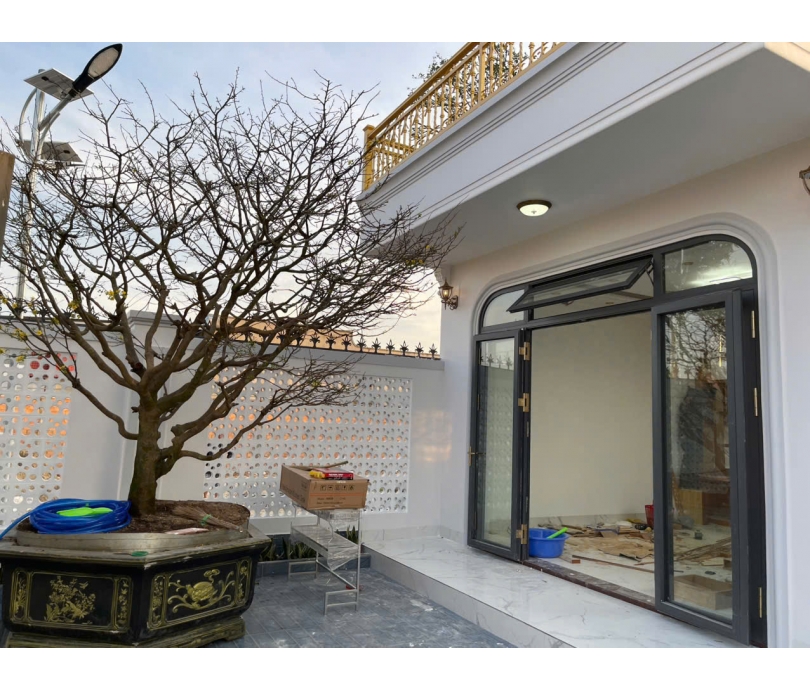 CỬA NHÔM UỐN VÒM